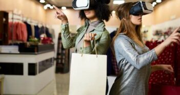 Teamviewer & Google: Shopping per Augmented Reality künftig aus der Google Cloud ( Foto: Shutterstock-_Artie Medvedev )