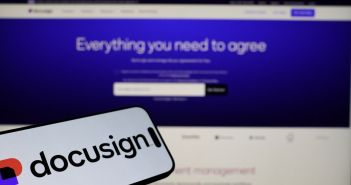 Docusign IAM liefert direkt Vertragsintelligenz sicher in Gemini (Foto: AdobeStock - Bendix - 1900858971)