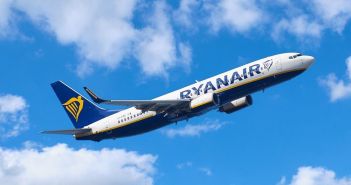 Ryanair startet Fünfjahrespartnerschaft mit Google Cloud für KI-gestütztes (Foto: AdobeStock - Ackab Photography - 389113099)